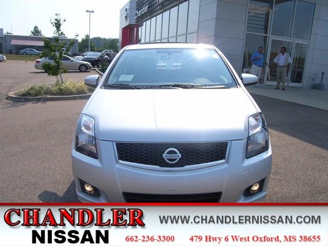 Nissan Sentra SLT Heavy DUTY Sedan