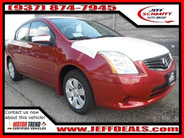 Nissan Sentra 4matic 4dr 3.5L AWD SUV Sedan