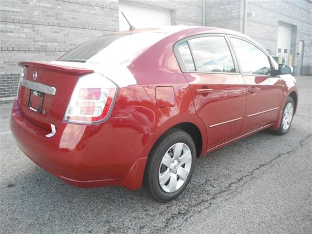 Nissan Sentra 2012 photo 2