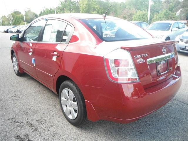 Nissan Sentra 2012 photo 4