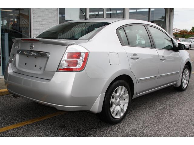 Nissan Sentra 2012 photo 4