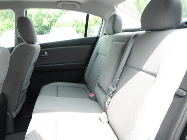 Nissan Sentra 2012 photo 5