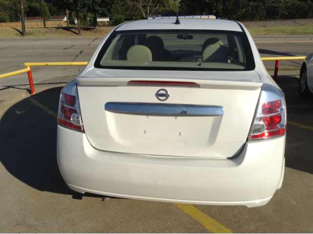 Nissan Sentra 2012 photo 3