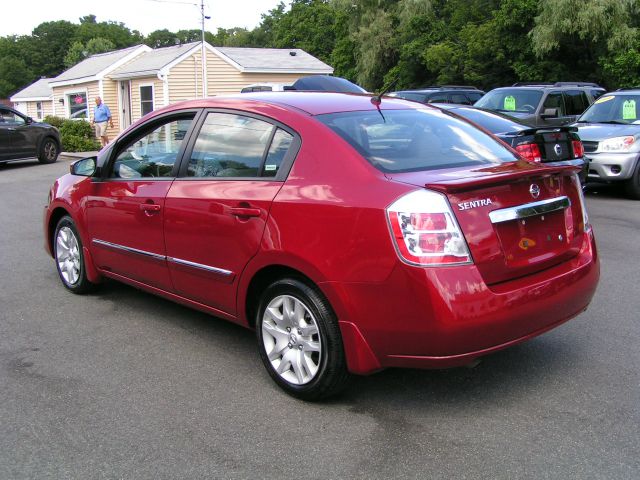 Nissan Sentra 2012 photo 1