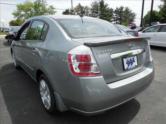 Nissan Sentra 2012 photo 17