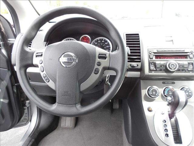 Nissan Sentra 2012 photo 2