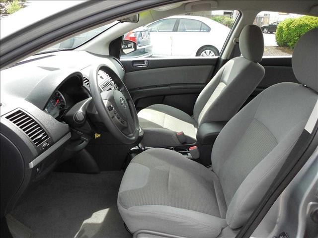 Nissan Sentra 2012 photo 4