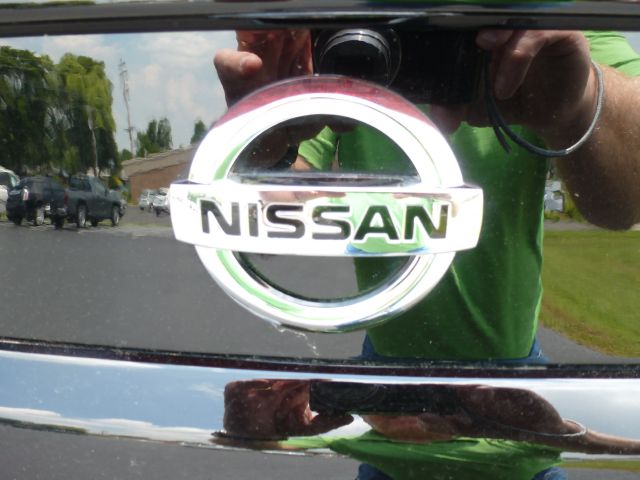 Nissan Sentra 2012 photo 16