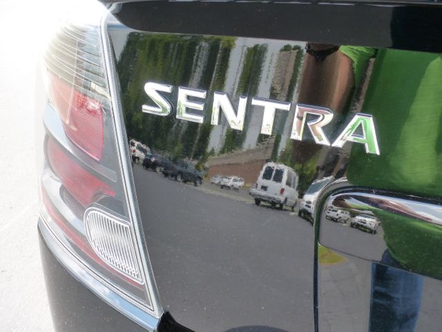 Nissan Sentra 2012 photo 9