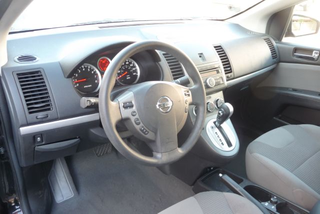 Nissan Sentra 2012 photo 9