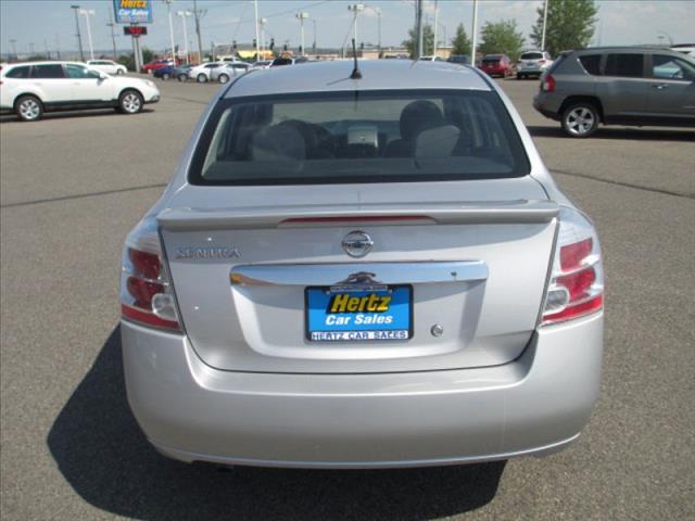 Nissan Sentra 2012 photo 4