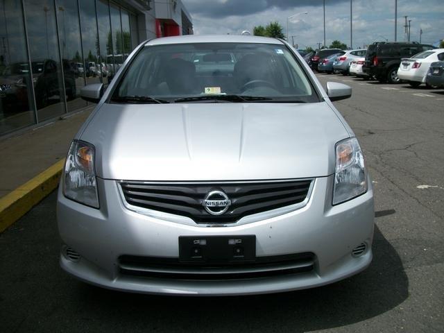 Nissan Sentra 2012 photo 1