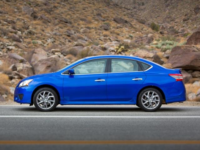 Nissan Sentra 2013 photo 4