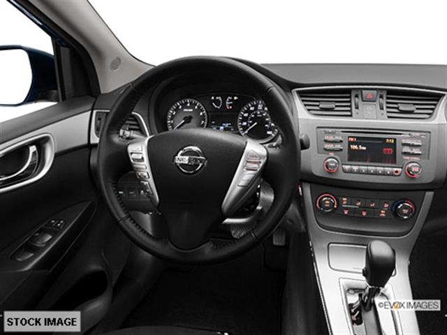 Nissan Sentra 2013 photo 8