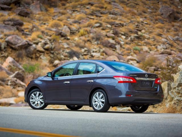 Nissan Sentra 2013 photo 4