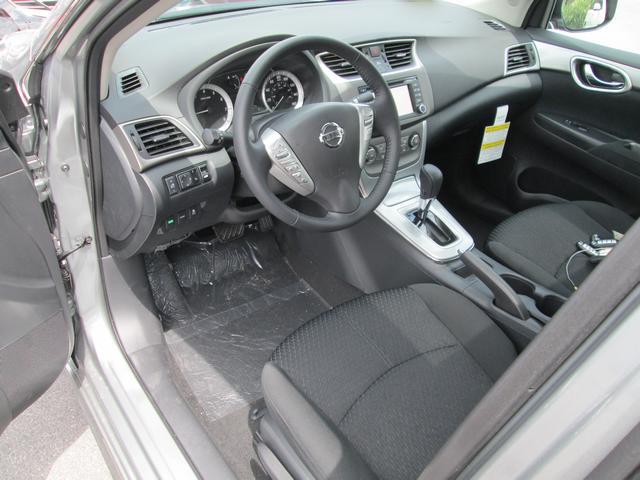 Nissan Sentra 2013 photo 4