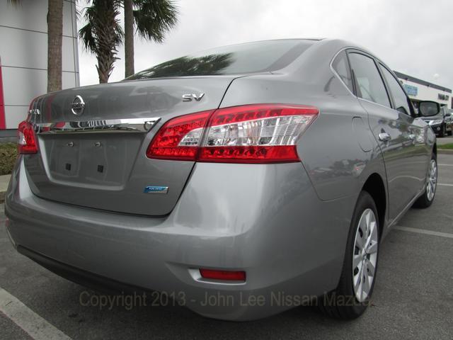 Nissan Sentra 4.6L Eddie Bauer Sedan