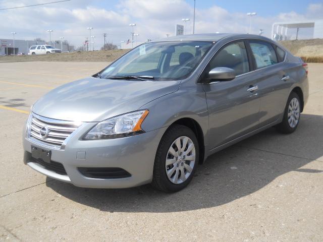 Nissan Sentra 2013 photo 15