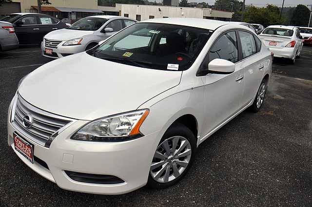 Nissan Sentra 2013 photo 3