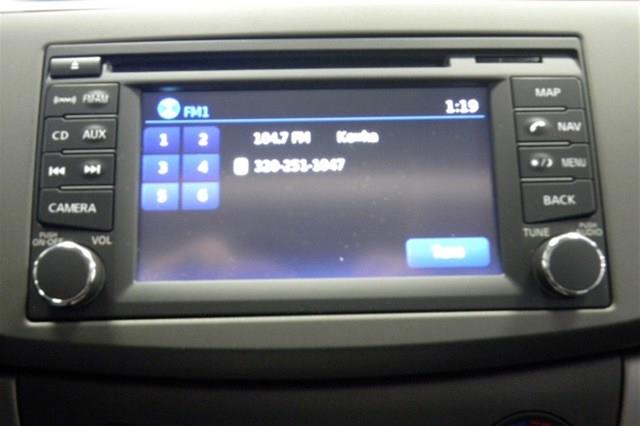 Nissan Sentra 2013 photo 20