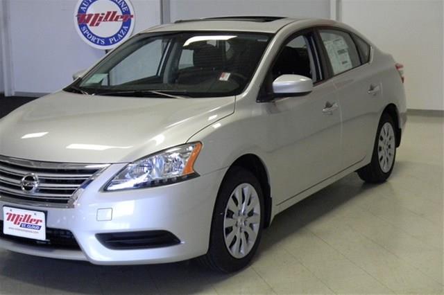 Nissan Sentra 2013 photo 9