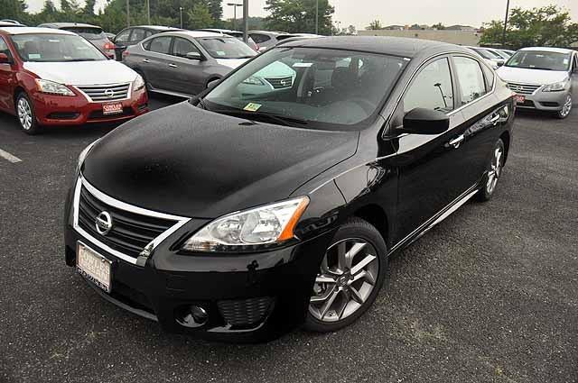 Nissan Sentra 2013 photo 2