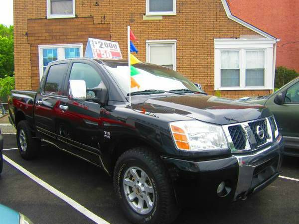 Nissan Titan 2004 photo 3