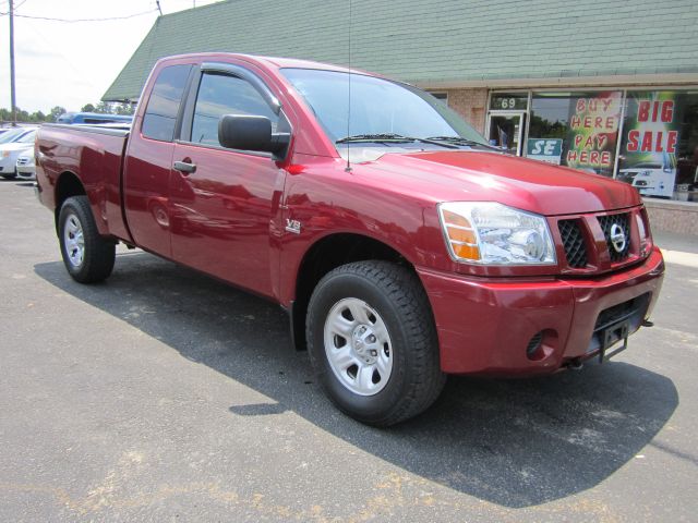 Nissan Titan 2004 photo 5