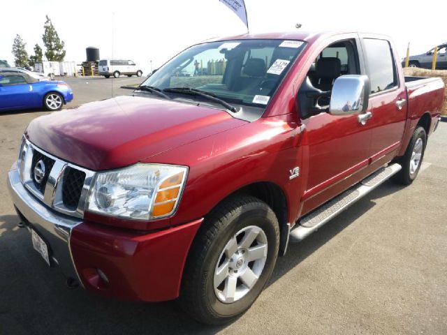 Nissan Titan 2004 photo 4