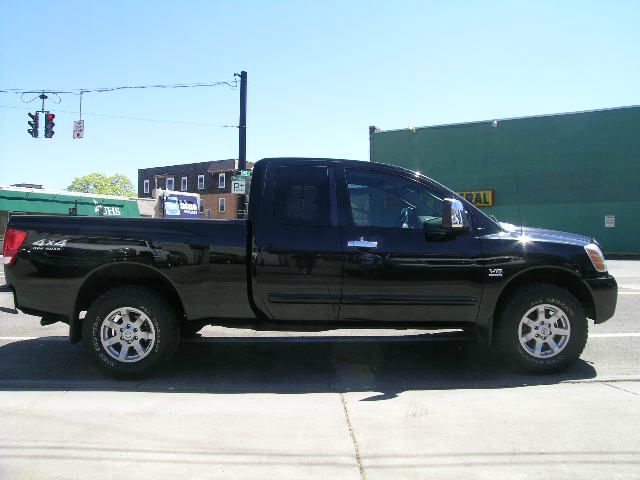 Nissan Titan 2004 photo 15