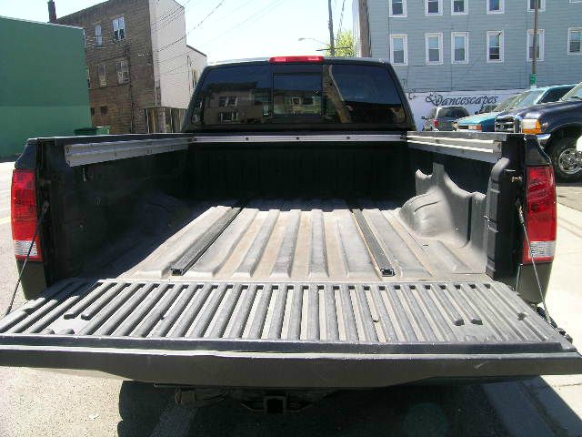 Nissan Titan 2004 photo 20