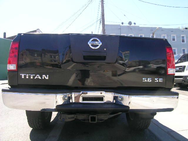 Nissan Titan 2004 photo 23