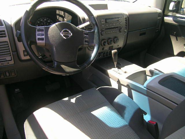 Nissan Titan 2004 photo 3