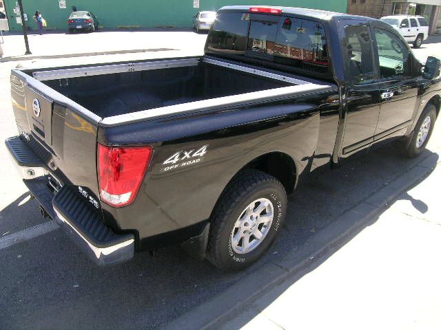 Nissan Titan 2004 photo 5