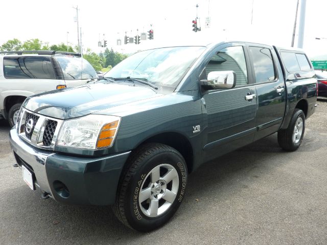 Nissan Titan 2004 photo 3