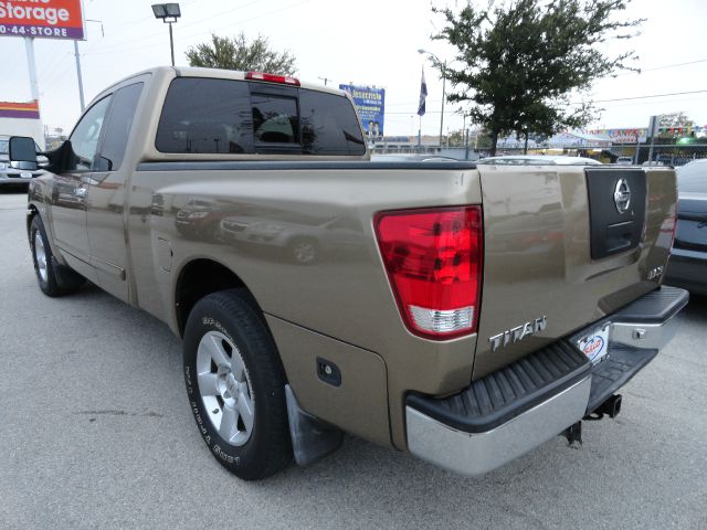 Nissan Titan 2004 photo 14