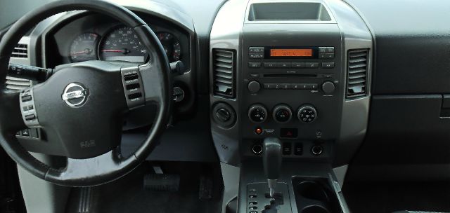 Nissan Titan 2004 photo 16