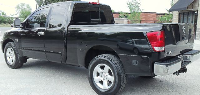 Nissan Titan 2004 photo 25