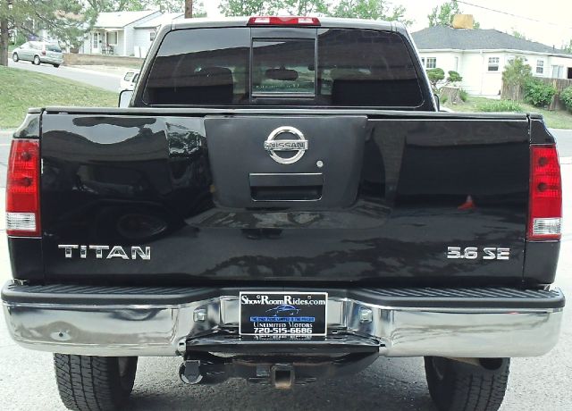 Nissan Titan 2004 photo 5