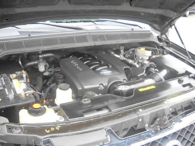 Nissan Titan 2004 photo 1