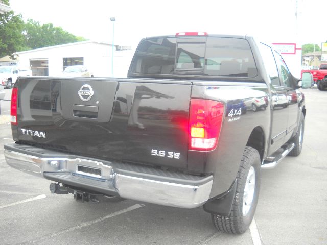 Nissan Titan 2004 photo 5