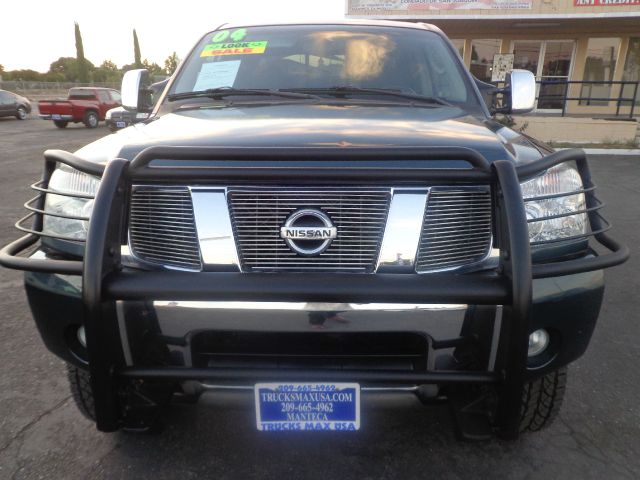 Nissan Titan 2004 photo 4