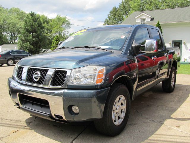 Nissan Titan 2004 photo 4