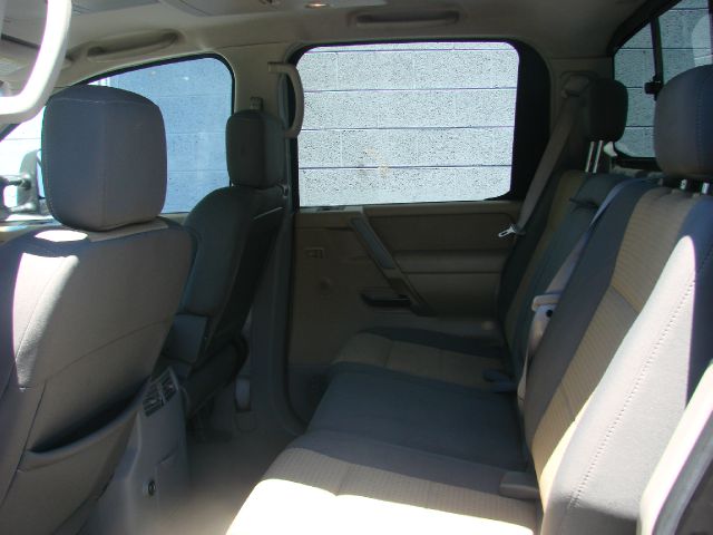 Nissan Titan 2004 photo 20