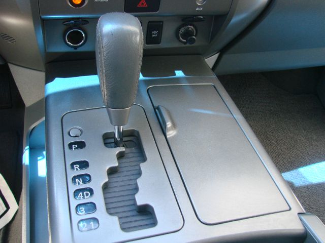 Nissan Titan 2004 photo 25