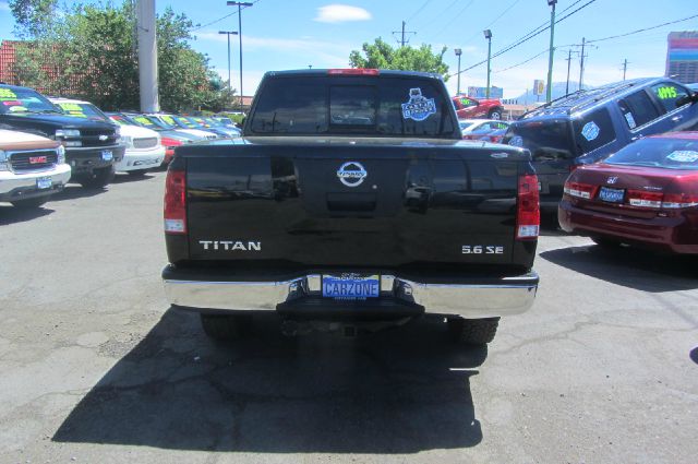 Nissan Titan 2004 photo 4