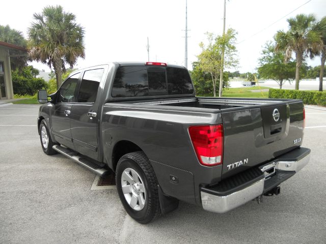 Nissan Titan 2004 photo 6