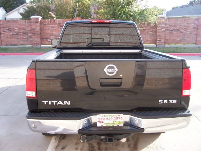 Nissan Titan 2004 photo 1