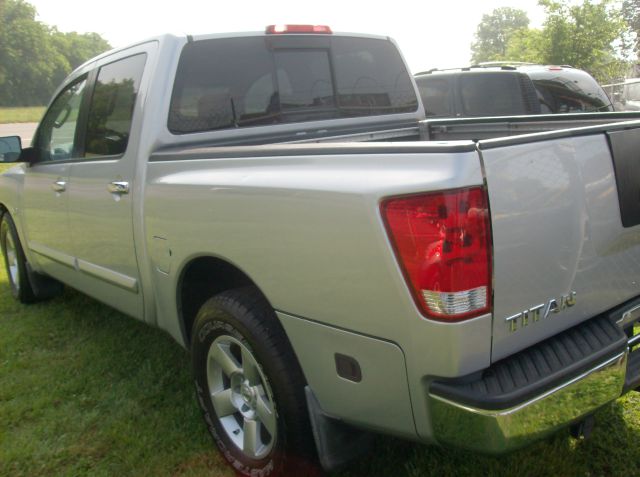 Nissan Titan 2004 photo 5