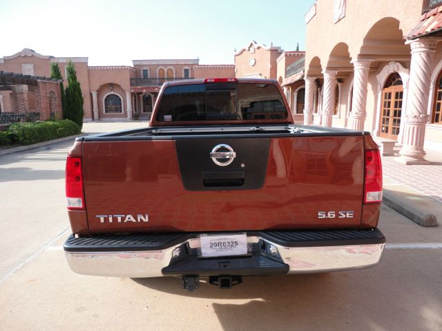 Nissan Titan 2004 photo 4